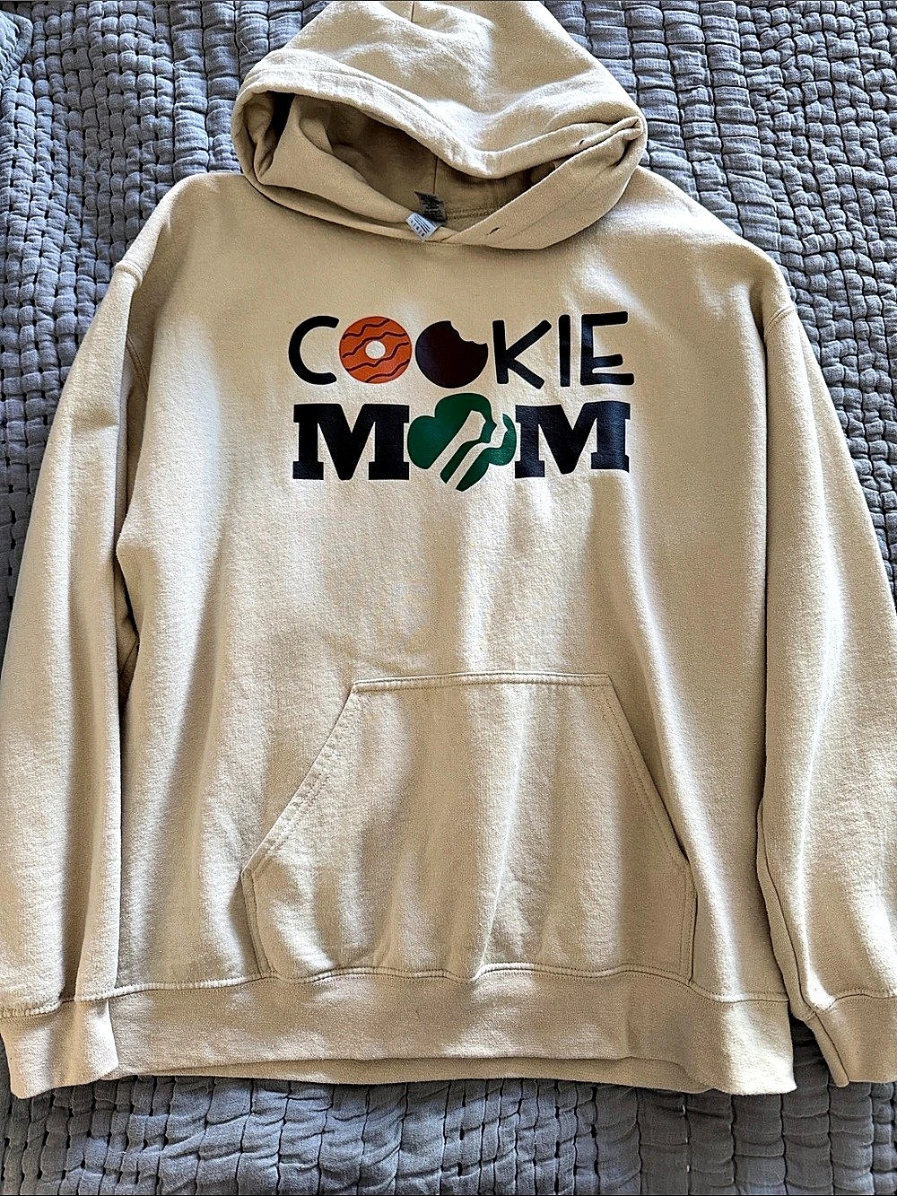 Gildan Heavy Blend Hooded Sweatshirt Cookie Mom Hoodie Large